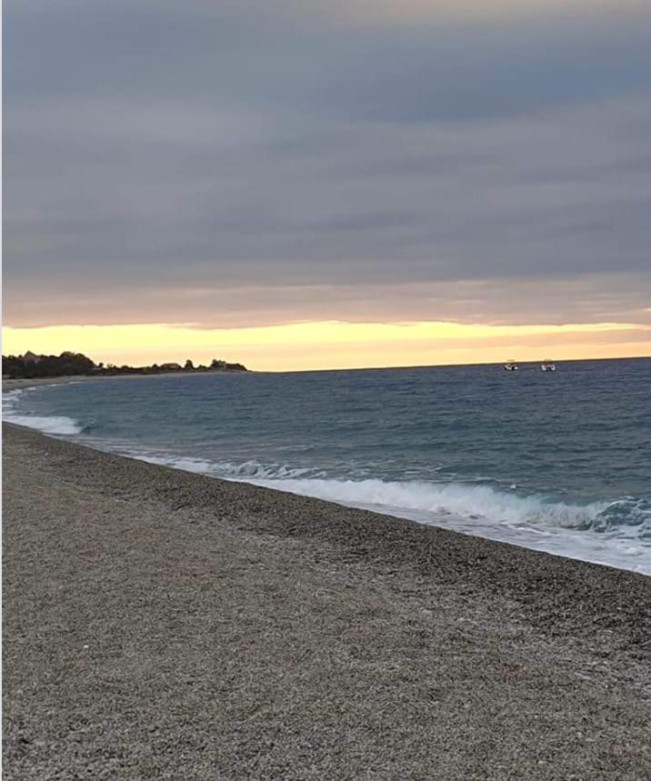 La Mansarda Daire Marina di Gioiosa Ionica Dış mekan fotoğraf
